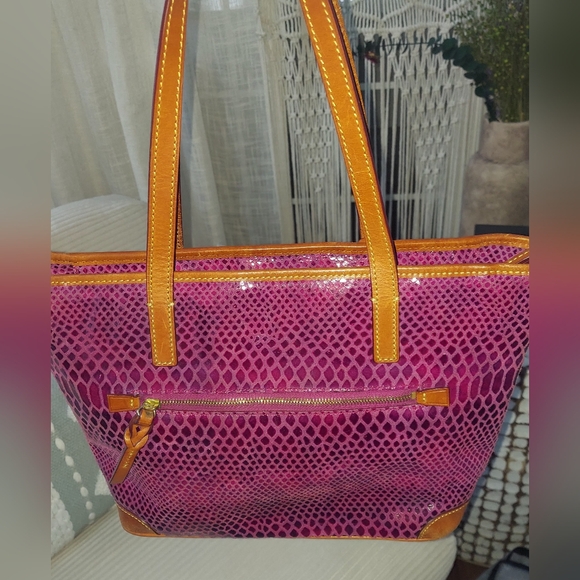 Dooney & Bourke CHARLESTON Purple and Tan Tote Bag - Picture 2 of 8